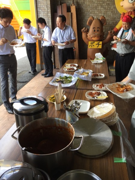 松井産業名物食事会