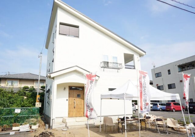 「目標は年間売電収入100万円！」南欧フレンチカントリー風長期優良住宅(RONA)