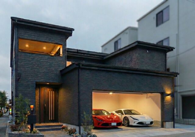 愛車と暮らす、至高の3世帯ガレージハウス