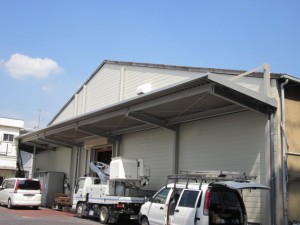 【足立区Ｕ様】鉄骨庇取付工事