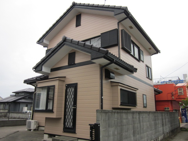 【三郷市U様邸】外壁塗装工事と屋根塗装工事完了