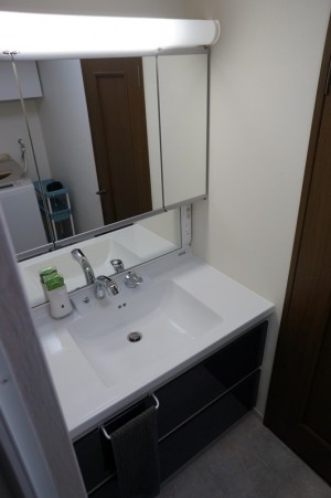 【三郷市】I様マンション洗面台