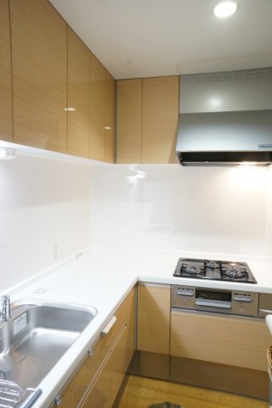 【埼玉県三郷市】I様キッチン交換工事