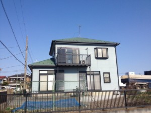 【埼玉県三郷市】T様邸太陽光発電システム4.41kW設置工事完了しました。