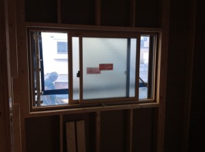 【川口市】I様邸サッシドア搬入取付 (3)