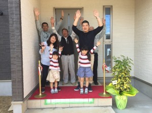【吉川市】I様邸「初期投資0円で太陽光がつくZEHを超えたゼロセッチな高性能省エネ住宅」のお引渡しでした。