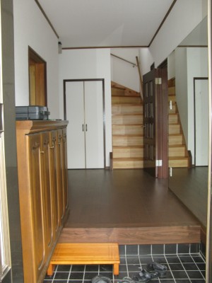 【埼玉県吉川市】M様床内装クロス上貼り工事 (8)