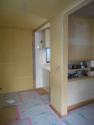 【埼玉県吉川市】K様邸増築部木工事キッチン設置工事 (5)