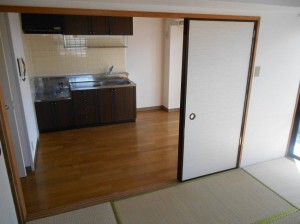 【足立区賃貸マンション】キッチンビフォー