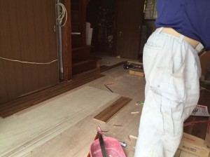 【葛飾区】K様邸フローリング工事 (1)