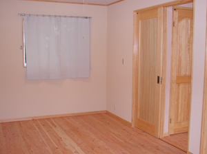 I様邸リビング_木の香りと温もり